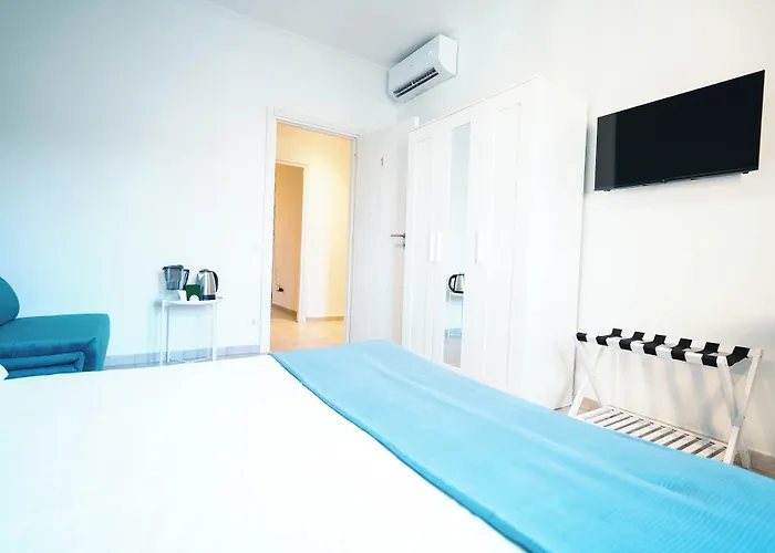 Bed & Breakfast Salotto Tiburtino 3*